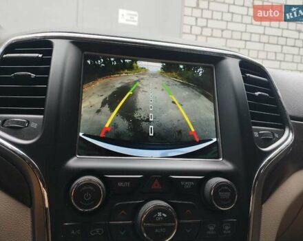 Белый Джип Гранд Чероки, объемом двигателя 3.6 л и пробегом 165 тыс. км за 22490 $, фото 25 на Automoto.ua