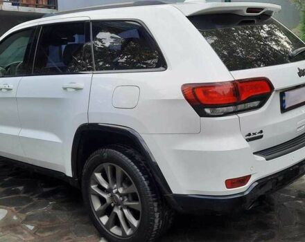 Білий Джип Grand Cherokee, об'ємом двигуна 3 л та пробігом 113 тис. км за 22700 $, фото 2 на Automoto.ua