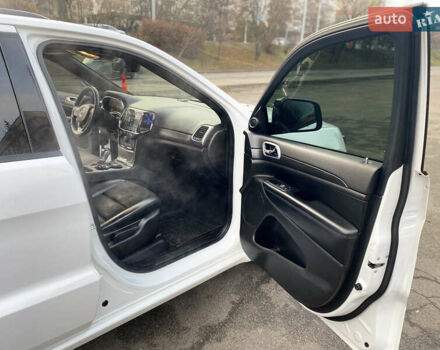 Білий Джип Grand Cherokee, об'ємом двигуна 3.6 л та пробігом 98 тис. км за 25300 $, фото 22 на Automoto.ua