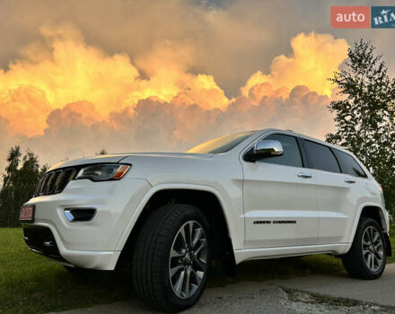 Белый Джип Гранд Чероки, объемом двигателя 3.6 л и пробегом 102 тыс. км за 28000 $, фото 7 на Automoto.ua