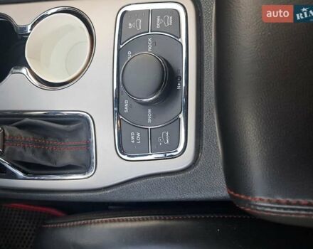 Белый Джип Гранд Чероки, объемом двигателя 3 л и пробегом 124 тыс. км за 29800 $, фото 13 на Automoto.ua