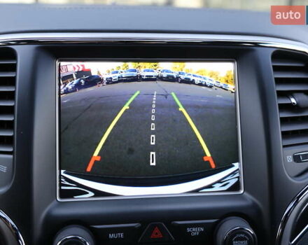 Белый Джип Гранд Чероки, объемом двигателя 5.65 л и пробегом 80 тыс. км за 35900 $, фото 20 на Automoto.ua