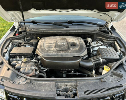 Белый Джип Гранд Чероки, объемом двигателя 3.6 л и пробегом 102 тыс. км за 28000 $, фото 14 на Automoto.ua