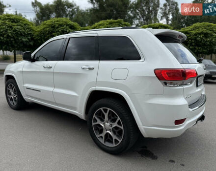 Білий Джип Grand Cherokee, об'ємом двигуна 5.7 л та пробігом 93 тис. км за 34900 $, фото 9 на Automoto.ua