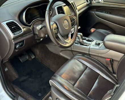 Белый Джип Гранд Чероки, объемом двигателя 3.6 л и пробегом 102 тыс. км за 28000 $, фото 35 на Automoto.ua