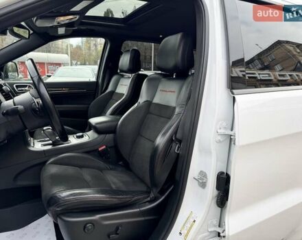 Білий Джип Grand Cherokee, об'ємом двигуна 3.6 л та пробігом 123 тис. км за 28500 $, фото 10 на Automoto.ua