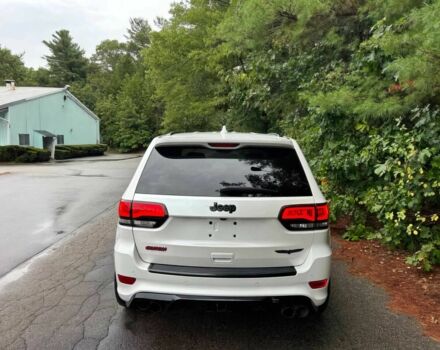 Белый Джип Гранд Чероки, объемом двигателя 6.2 л и пробегом 31 тыс. км за 13200 $, фото 5 на Automoto.ua