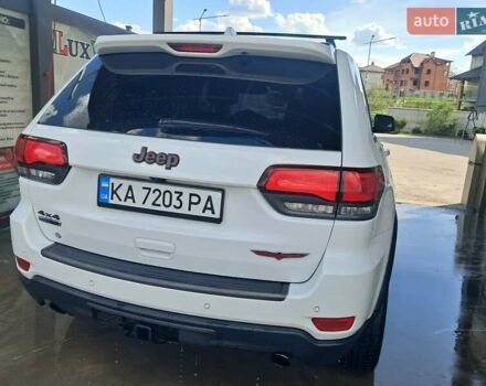 Белый Джип Гранд Чероки, объемом двигателя 3 л и пробегом 124 тыс. км за 29800 $, фото 8 на Automoto.ua