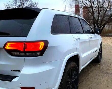 Білий Джип Grand Cherokee, об'ємом двигуна 3.6 л та пробігом 70 тис. км за 22400 $, фото 6 на Automoto.ua