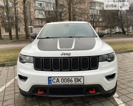 Белый Джип Гранд Чероки, объемом двигателя 5.7 л и пробегом 140 тыс. км за 38500 $, фото 7 на Automoto.ua
