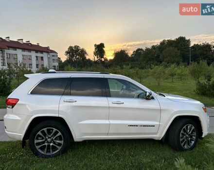 Белый Джип Гранд Чероки, объемом двигателя 3.6 л и пробегом 102 тыс. км за 28000 $, фото 38 на Automoto.ua