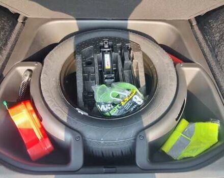 Белый Джип Гранд Чероки, объемом двигателя 2.99 л и пробегом 80 тыс. км за 32000 $, фото 11 на Automoto.ua