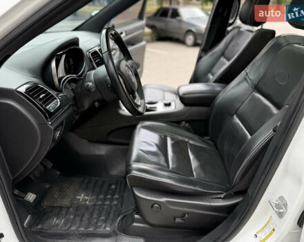 Білий Джип Grand Cherokee, об'ємом двигуна 5.7 л та пробігом 93 тис. км за 34900 $, фото 20 на Automoto.ua