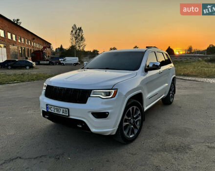 Белый Джип Гранд Чероки, объемом двигателя 3.6 л и пробегом 102 тыс. км за 28000 $, фото 5 на Automoto.ua