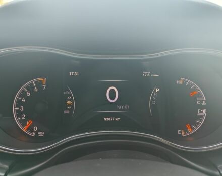 Білий Джип Grand Cherokee, об'ємом двигуна 3.6 л та пробігом 93 тис. км за 27777 $, фото 10 на Automoto.ua