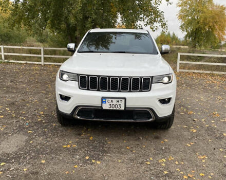Джип Гранд Чероки 2018 в Черкассах на Automoto.ua Белый Джип Гранд Чероки, объемом двигателя 3.6 л и пробегом 116 тыс. км за 22500 $, фото 8 на Automoto.ua