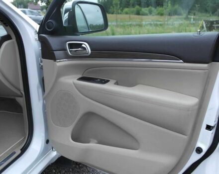 Белый Джип Гранд Чероки, объемом двигателя 3.6 л и пробегом 98 тыс. км за 15500 $, фото 21 на Automoto.ua