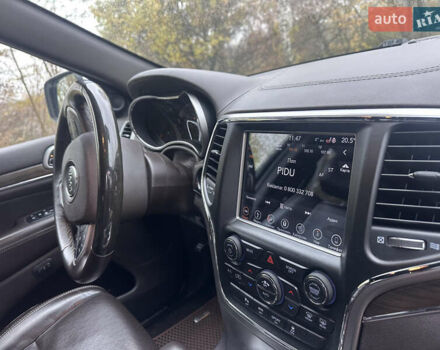 Белый Джип Гранд Чероки, объемом двигателя 3 л и пробегом 138 тыс. км за 29999 $, фото 15 на Automoto.ua