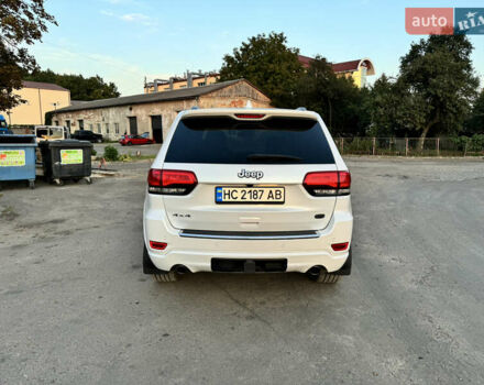 Белый Джип Гранд Чероки, объемом двигателя 3.6 л и пробегом 102 тыс. км за 28000 $, фото 6 на Automoto.ua