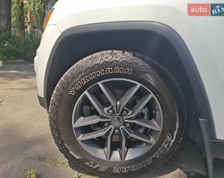 Белый Джип Гранд Чероки, объемом двигателя 3.6 л и пробегом 89 тыс. км за 27700 $, фото 34 на Automoto.ua