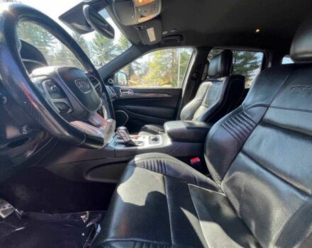 Белый Джип Гранд Чероки, объемом двигателя 6.2 л и пробегом 39 тыс. км за 12400 $, фото 9 на Automoto.ua