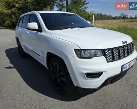 Белый Джип Гранд Чероки, объемом двигателя 3.6 л и пробегом 143 тыс. км за 23200 $, фото 12 на Automoto.ua