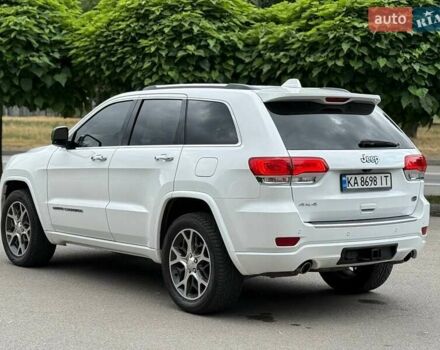 Білий Джип Grand Cherokee, об'ємом двигуна 5.65 л та пробігом 97 тис. км за 34900 $, фото 6 на Automoto.ua
