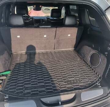 Белый Джип Гранд Чероки, объемом двигателя 2.99 л и пробегом 80 тыс. км за 32000 $, фото 10 на Automoto.ua