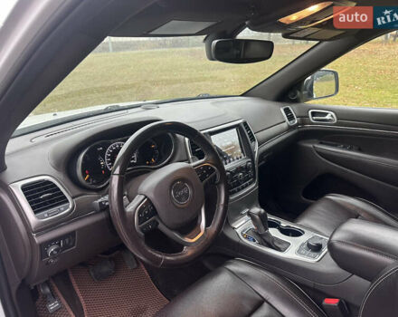 Белый Джип Гранд Чероки, объемом двигателя 3 л и пробегом 138 тыс. км за 29999 $, фото 16 на Automoto.ua