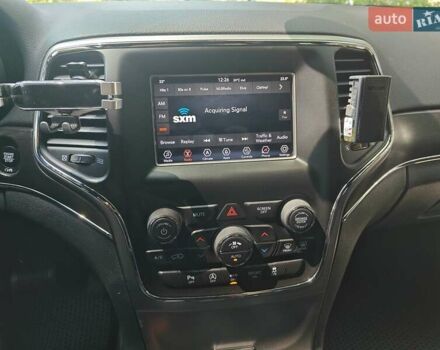 Белый Джип Гранд Чероки, объемом двигателя 3.6 л и пробегом 89 тыс. км за 27700 $, фото 4 на Automoto.ua