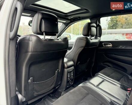 Білий Джип Grand Cherokee, об'ємом двигуна 3.6 л та пробігом 123 тис. км за 28500 $, фото 30 на Automoto.ua