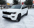 Білий Джип Grand Cherokee, об'ємом двигуна 3.6 л та пробігом 135 тис. км за 21500 $, фото 1 на Automoto.ua
