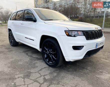 Білий Джип Grand Cherokee, об'ємом двигуна 3.6 л та пробігом 98 тис. км за 25300 $, фото 6 на Automoto.ua