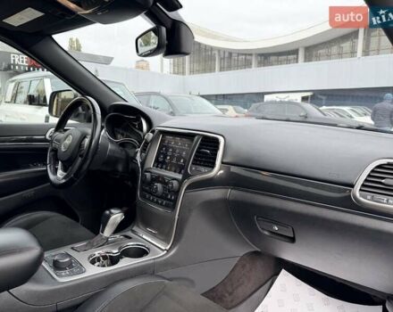 Білий Джип Grand Cherokee, об'ємом двигуна 3.6 л та пробігом 123 тис. км за 28500 $, фото 28 на Automoto.ua