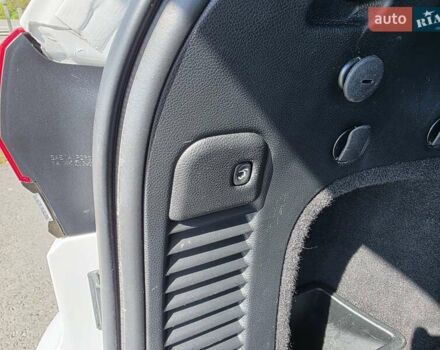 Белый Джип Гранд Чероки, объемом двигателя 3.6 л и пробегом 143 тыс. км за 23200 $, фото 27 на Automoto.ua