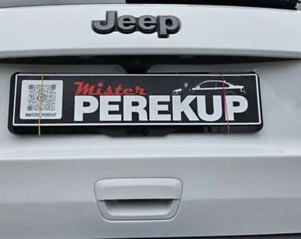 Білий Джип Grand Cherokee, об'ємом двигуна 3.6 л та пробігом 134 тис. км за 26500 $, фото 6 на Automoto.ua