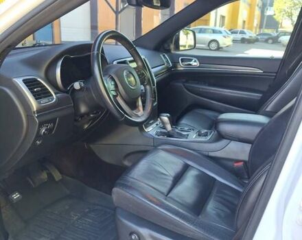 Білий Джип Grand Cherokee, об'ємом двигуна 3.6 л та пробігом 121 тис. км за 23940 $, фото 12 на Automoto.ua