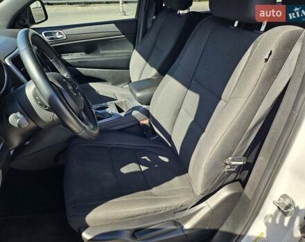 Білий Джип Grand Cherokee, об'ємом двигуна 3.6 л та пробігом 123 тис. км за 20300 $, фото 9 на Automoto.ua