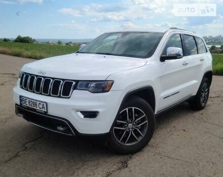 Білий Джип Grand Cherokee, об'ємом двигуна 3.6 л та пробігом 83 тис. км за 28000 $, фото 11 на Automoto.ua