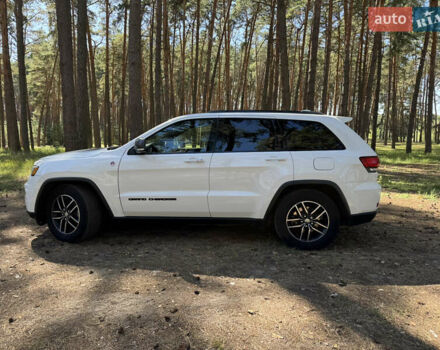 Білий Джип Grand Cherokee, об'ємом двигуна 3.6 л та пробігом 118 тис. км за 27500 $, фото 7 на Automoto.ua