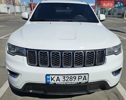 Білий Джип Grand Cherokee, об'ємом двигуна 3.6 л та пробігом 123 тис. км за 20300 $, фото 3 на Automoto.ua