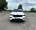 Білий Джип Grand Cherokee, об'ємом двигуна 3.6 л та пробігом 64 тис. км за 28500 $, фото 1 на Automoto.ua