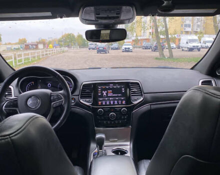 Джип Гранд Чероки 2018 в Черкассах на Automoto.ua Белый Джип Гранд Чероки, объемом двигателя 3.6 л и пробегом 116 тыс. км за 22500 $, фото 11 на Automoto.ua