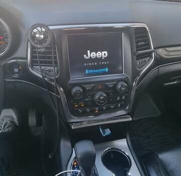 Белый Джип Гранд Чероки, объемом двигателя 2.99 л и пробегом 80 тыс. км за 32000 $, фото 15 на Automoto.ua