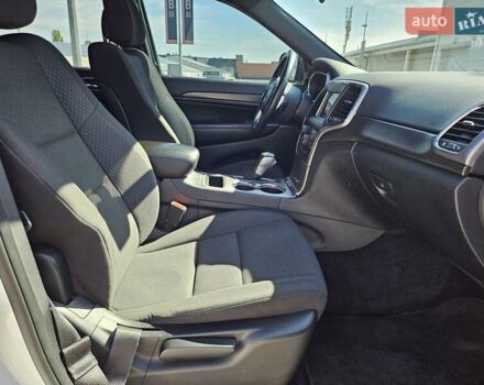 Білий Джип Grand Cherokee, об'ємом двигуна 3.6 л та пробігом 123 тис. км за 20300 $, фото 13 на Automoto.ua