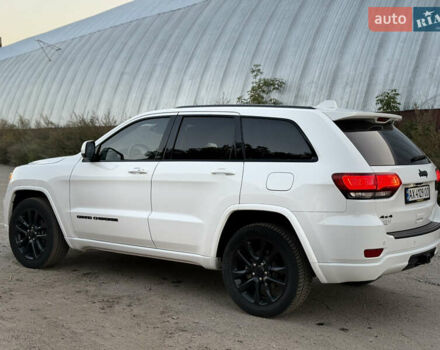 Белый Джип Гранд Чероки, объемом двигателя 3.6 л и пробегом 50 тыс. км за 26999 $, фото 7 на Automoto.ua