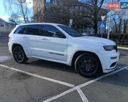 Белый Джип Гранд Чероки, объемом двигателя 5.65 л и пробегом 154 тыс. км за 28900 $, фото 12 на Automoto.ua