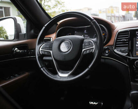 Белый Джип Гранд Чероки, объемом двигателя 3.6 л и пробегом 66 тыс. км за 25500 $, фото 14 на Automoto.ua