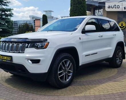 Білий Джип Grand Cherokee, об'ємом двигуна 3.6 л та пробігом 43 тис. км за 33499 $, фото 6 на Automoto.ua