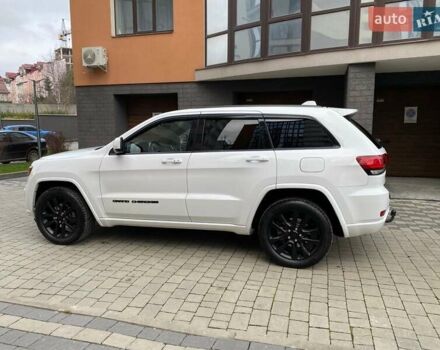 Белый Джип Гранд Чероки, объемом двигателя 3.6 л и пробегом 104 тыс. км за 25200 $, фото 5 на Automoto.ua